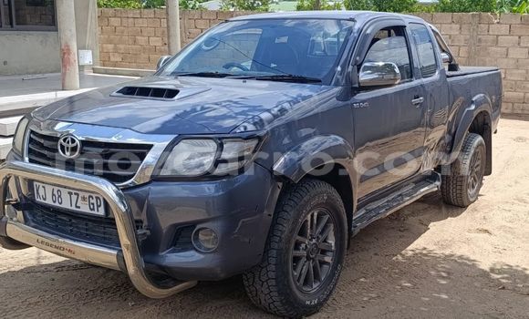 Comprar Usado Toyota Hilux Azul Carro em Maputo em Maputo Comprar Usado Toyota Hilux Azul Carro em Maputo em Maputo
