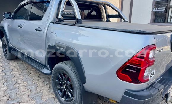 Tenga Tsaru Toyota Hilux Zvimwe Mota in Maputo in Maputo
