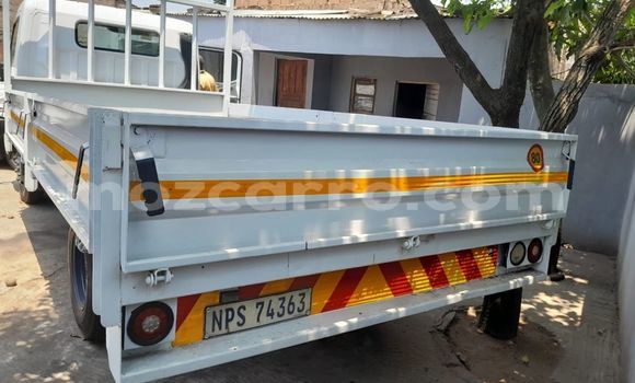 Comprar Usado Mitsubishi 500 Branco Carro em Maputo em Maputo Comprar Usado Mitsubishi 500 Branco Carro em Maputo em Maputo