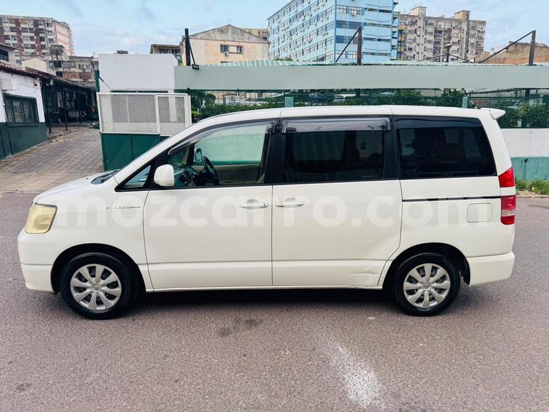 Big with watermark toyota noah maputo maputo 32273