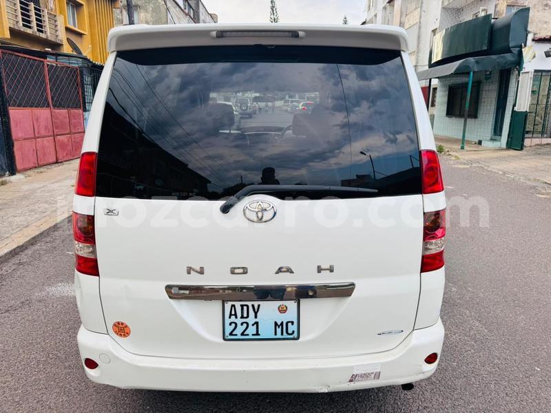 Big with watermark toyota noah maputo maputo 32273