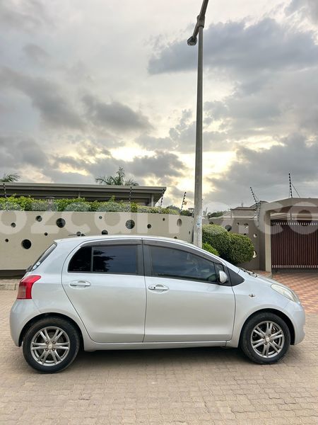 Big with watermark toyota vitz maputo maputo 32275