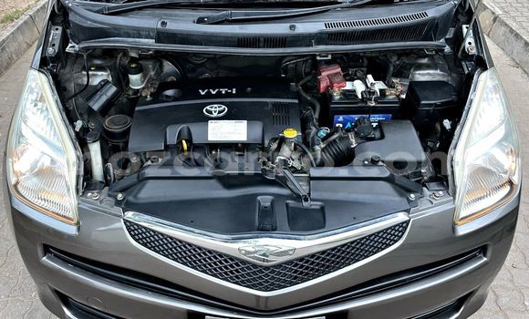 Tenga Tsaru Toyota Ractis Bhurawuni Mota in Maputo in Maputo Tenga Tsaru Toyota Ractis Bhurawuni Mota in Maputo in Maputo