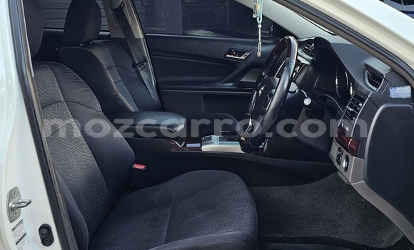 Comprar Novo Toyota Mark X Branco Carro em Maputo em Maputo Comprar Novo Toyota Mark X Branco Carro em Maputo em Maputo