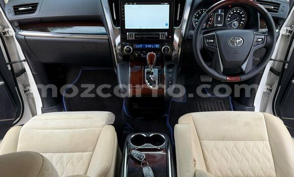 Tenga Itsva Toyota Alphard Chena Mota in Maputo in Maputo Tenga Itsva Toyota Alphard Chena Mota in Maputo in Maputo