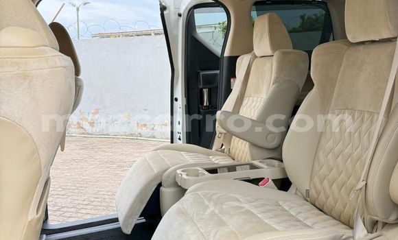 Tenga Itsva Toyota Alphard Chena Mota in Maputo in Maputo Tenga Itsva Toyota Alphard Chena Mota in Maputo in Maputo