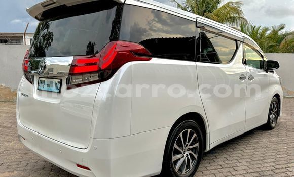 Tenga Itsva Toyota Alphard Chena Mota in Maputo in Maputo Tenga Itsva Toyota Alphard Chena Mota in Maputo in Maputo