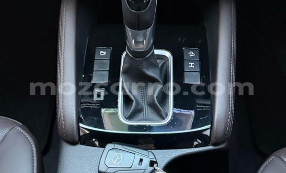 Comprar Novo Mazda BT-50 Preto Carro em Maputo em Maputo Comprar Novo Mazda BT-50 Preto Carro em Maputo em Maputo