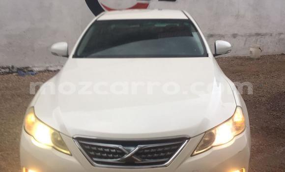 Comprar Usado Toyota Mark X Branco Carro em Maputo em Maputo