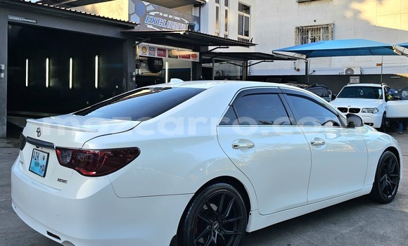 Comprar Usado Toyota Mark X Branco Carro em Maputo em Maputo Comprar Usado Toyota Mark X Branco Carro em Maputo em Maputo