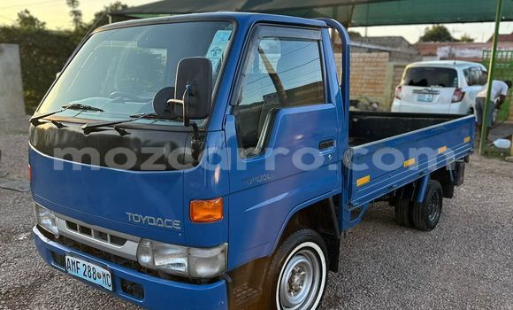 Tenga Tsaru Toyota Hiace Bhuruu Mota in Maputo in Maputo Tenga Tsaru Toyota Hiace Bhuruu Mota in Maputo in Maputo