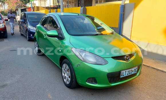 Nunua Ilio tumika Mazda Demio Kijani Gari ndani ya Maputo nchini Maputo