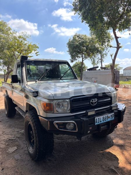 Big with watermark toyota land cruiser maputo maputo 32327