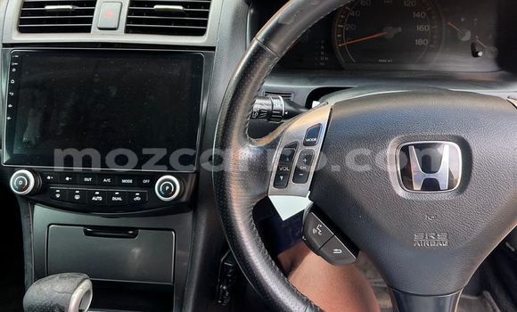 Comprar Usado Honda Accord Branco Carro em Maputo em Maputo Comprar Usado Honda Accord Branco Carro em Maputo em Maputo