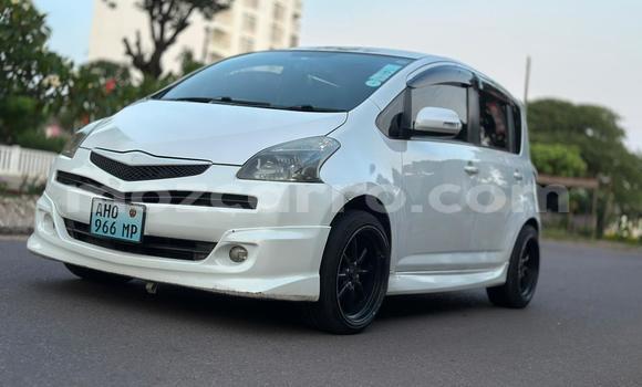 Comprar Usado Toyota Ractis Branco Carro em Maputo em Maputo Comprar Usado Toyota Ractis Branco Carro em Maputo em Maputo
