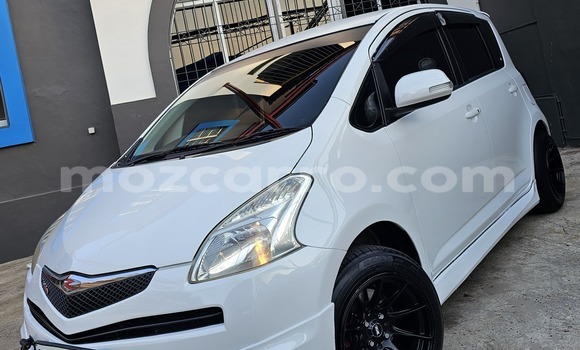 Buy Used Toyota Ractis White Car in Maputo in Maputo Buy Used Toyota Ractis White Car in Maputo in Maputo