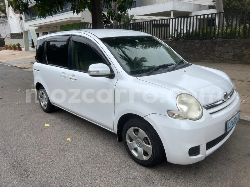 Big with watermark toyota sienta maputo maputo 32374