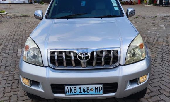 Nunua Ilio tumika Toyota Land Cruiser Prado Nyingine Gari ndani ya Manjacaze nchini Gaza