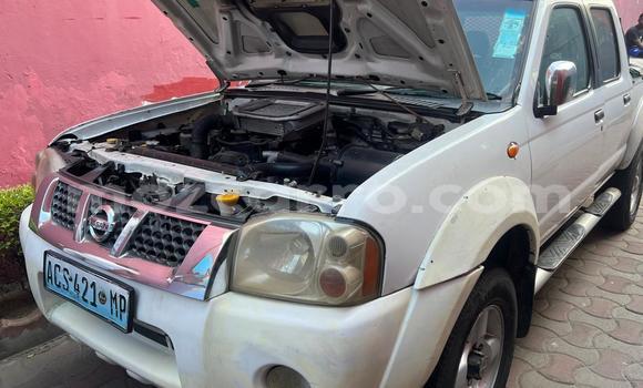 Buy Used Nissan Hardbody White Car in Maputo in Maputo Buy Used Nissan Hardbody White Car in Maputo in Maputo