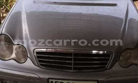Comprar Usado Mercedes Viano De outros Carro em Moçambique em Nampula Comprar Usado Mercedes Viano De outros Carro em Moçambique em Nampula