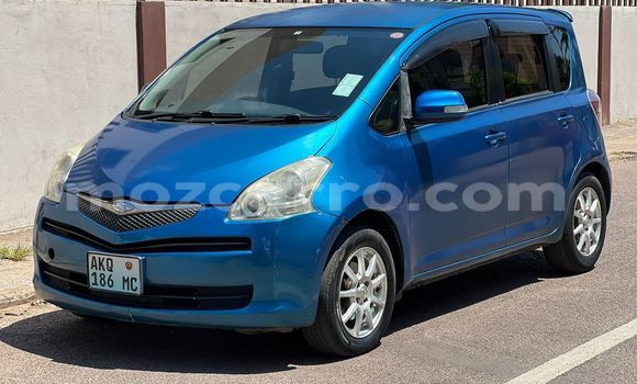 Comprar Usado Toyota Ractis Azul Carro em Maputo em Maputo Comprar Usado Toyota Ractis Azul Carro em Maputo em Maputo