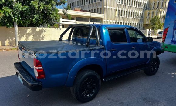 Tenga Tsaru Toyota Hilux Bhuruu Mota in Maputo in Maputo Tenga Tsaru Toyota Hilux Bhuruu Mota in Maputo in Maputo