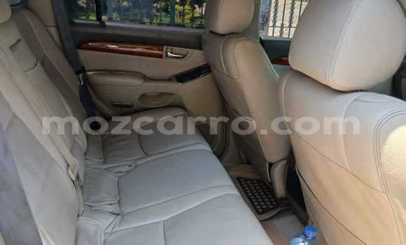 Nunua Ilio tumika Toyota Prado Nyeupe Gari ndani ya Maputo nchini Maputo Nunua Ilio tumika Toyota Prado Nyeupe Gari ndani ya Maputo nchini Maputo