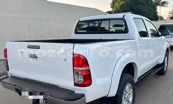 Comprar Usado Toyota Hilux Branco Carro em Maputo em Maputo Comprar Usado Toyota Hilux Branco Carro em Maputo em Maputo