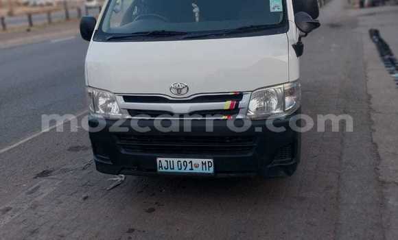 Comprar Usado Toyota Hiace Branco Carro em Maputo em Maputo Comprar Usado Toyota Hiace Branco Carro em Maputo em Maputo