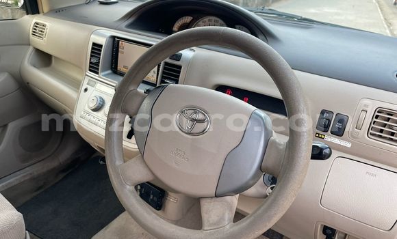 Nunua Ilio tumika Toyota Raum Nyingine Gari ndani ya Maputo nchini Maputo Nunua Ilio tumika Toyota Raum Nyingine Gari ndani ya Maputo nchini Maputo