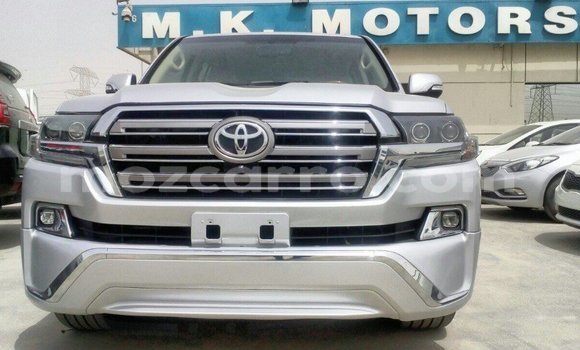 Tenga Imported Toyota Land Cruiser Zvimwe Mota in Import - Dubai in Cabo Delgado Tenga Imported Toyota Land Cruiser Zvimwe Mota in Import - Dubai in Cabo Delgado