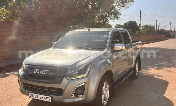 Tenga Tsaru Isuzu D-MAX Zvimwe Mota in Maputo in Maputo Tenga Tsaru Isuzu D-MAX Zvimwe Mota in Maputo in Maputo