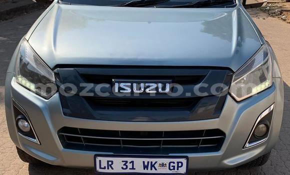 Tenga Tsaru Isuzu D-MAX Zvimwe Mota in Maputo in Maputo Tenga Tsaru Isuzu D-MAX Zvimwe Mota in Maputo in Maputo