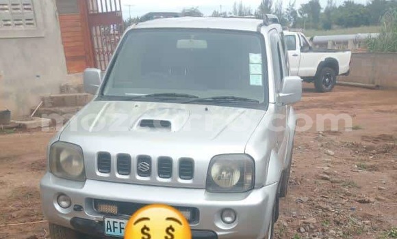 Tenga Tsaru Suzuki Jimny Zvimwe Mota in Maputo in Maputo Tenga Tsaru Suzuki Jimny Zvimwe Mota in Maputo in Maputo