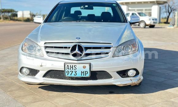 Nunua Ilio tumika Mercedes-Benz C-Classe Nyingine Gari ndani ya Maputo nchini Maputo Nunua Ilio tumika Mercedes-Benz C-Classe Nyingine Gari ndani ya Maputo nchini Maputo
