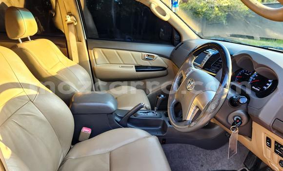 Nunua Mpya Toyota Fortuner Nyeupe Gari ndani ya Maputo nchini Maputo Nunua Mpya Toyota Fortuner Nyeupe Gari ndani ya Maputo nchini Maputo