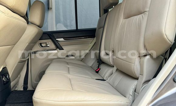 Comprar Usado Mitsubishi Pajero Castanho Carro em Maputo em Maputo Comprar Usado Mitsubishi Pajero Castanho Carro em Maputo em Maputo