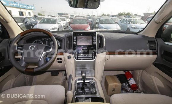 Comprar Importar Toyota Land Cruiser Preto Carro em Import - Dubai em Cabo Delgado Comprar Importar Toyota Land Cruiser Preto Carro em Import - Dubai em Cabo Delgado