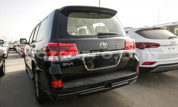 Comprar Importar Toyota Land Cruiser Preto Carro em Import - Dubai em Cabo Delgado Comprar Importar Toyota Land Cruiser Preto Carro em Import - Dubai em Cabo Delgado