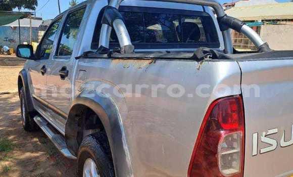 Buy Used Isuzu KB White Car in Maputo in Maputo Buy Used Isuzu KB White Car in Maputo in Maputo