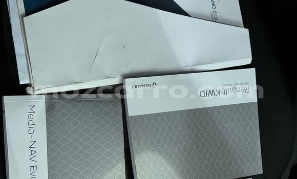 Buy New Renault KWID Green Car in Maputo in Maputo Buy New Renault KWID Green Car in Maputo in Maputo