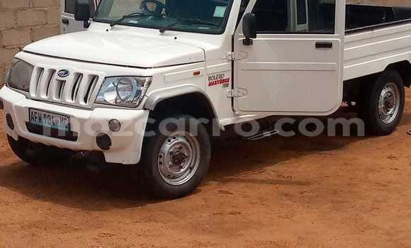 Nunua Ilio tumika Mahindra Bolero Nyeupe Gari ndani ya Maputo nchini Maputo