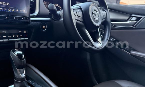 Comprar Novo Mazda BT-50 Preto Carro em Maputo em Maputo Comprar Novo Mazda BT-50 Preto Carro em Maputo em Maputo