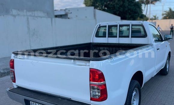 Comprar Usado Toyota Hilux Branco Carro em Maputo em Maputo Comprar Usado Toyota Hilux Branco Carro em Maputo em Maputo