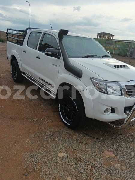 Big with watermark toyota hilux maputo maputo 32525