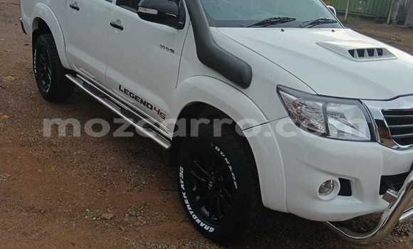 Nunua Mpya Toyota Hilux Nyeupe Gari ndani ya Maputo nchini Maputo Nunua Mpya Toyota Hilux Nyeupe Gari ndani ya Maputo nchini Maputo