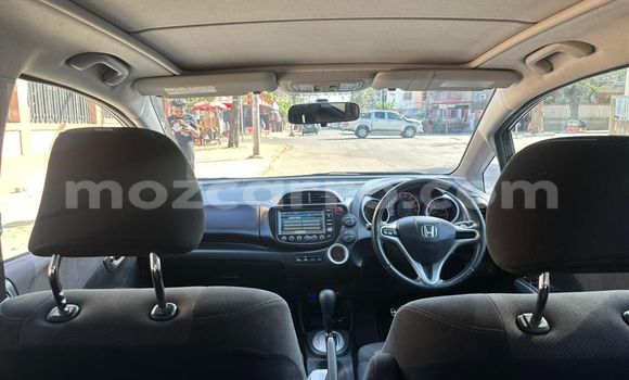 Comprar Novo Honda Fit Azul Carro em Maputo em Maputo Comprar Novo Honda Fit Azul Carro em Maputo em Maputo
