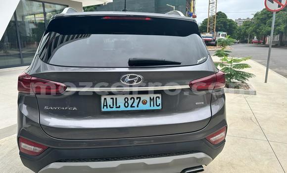Tenga Tsaru Hyundai Santa Fe Girinhi Mota in Maputo in Maputo Tenga Tsaru Hyundai Santa Fe Girinhi Mota in Maputo in Maputo