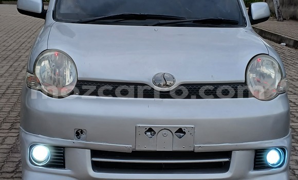 Nunua Ilio tumika Toyota Sienta Nyingine Gari ndani ya Maputo nchini Maputo Nunua Ilio tumika Toyota Sienta Nyingine Gari ndani ya Maputo nchini Maputo
