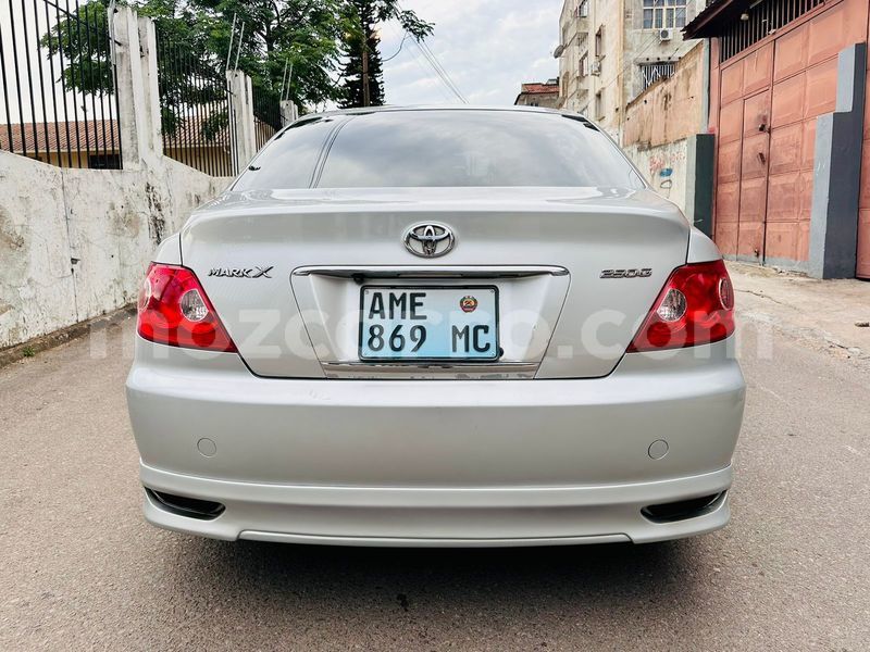 Big with watermark toyota mark x maputo maputo 32552